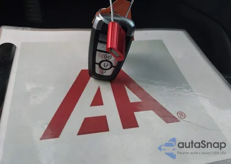 2021 Ford Mustang Ecoboost Fastback z USA, uszkodzony, nr VIN 1FA6P8TH5M5110420